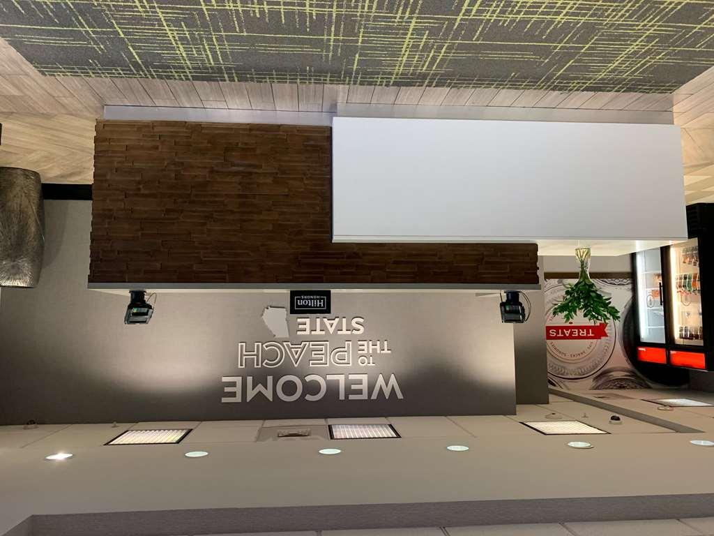 Hampton Inn Каммінґ Екстер'єр фото