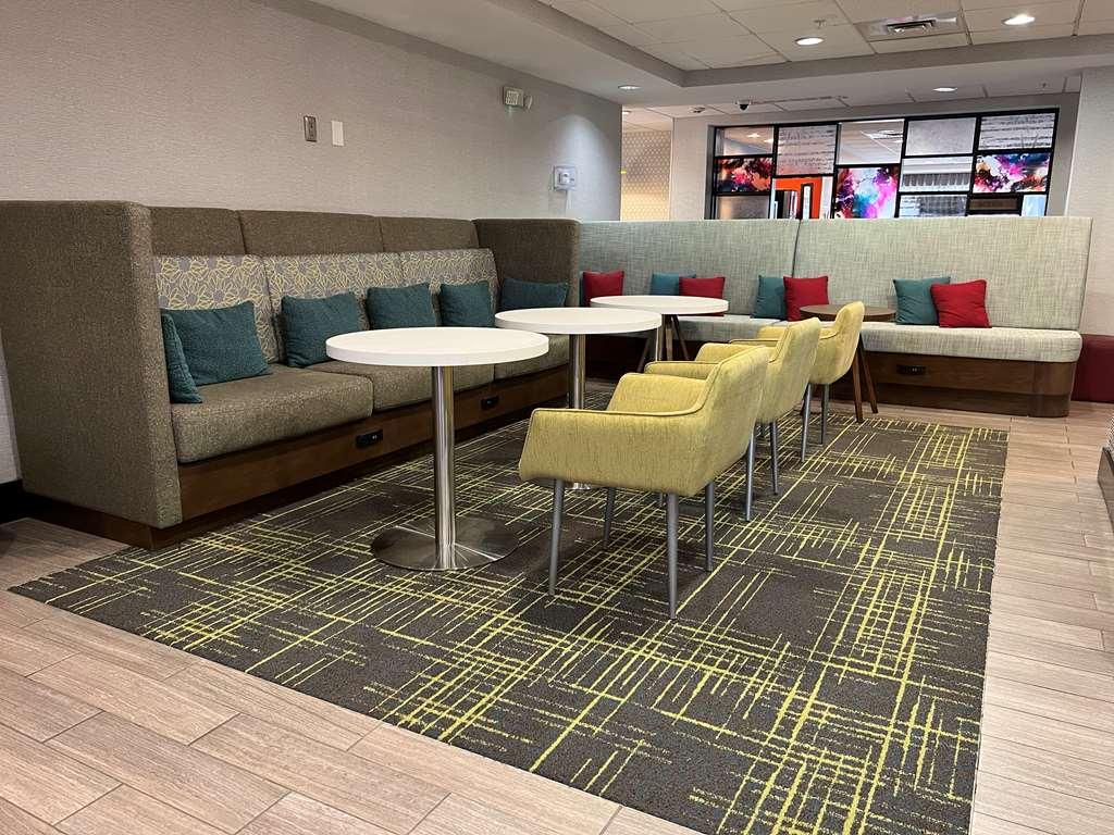 Hampton Inn Каммінґ Інтер'єр фото