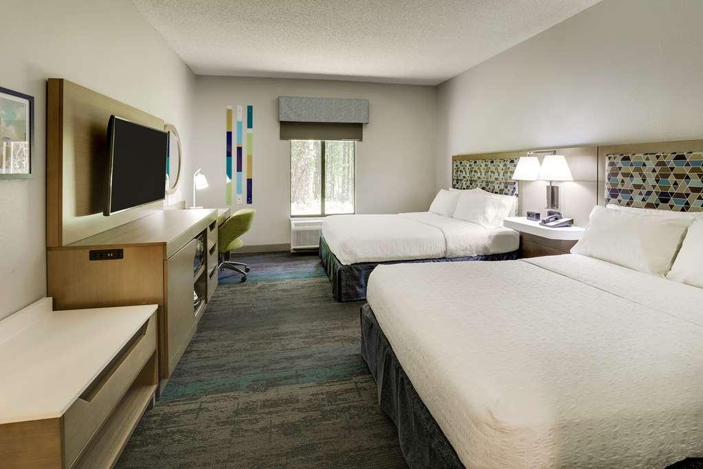 Hampton Inn Каммінґ Номер фото