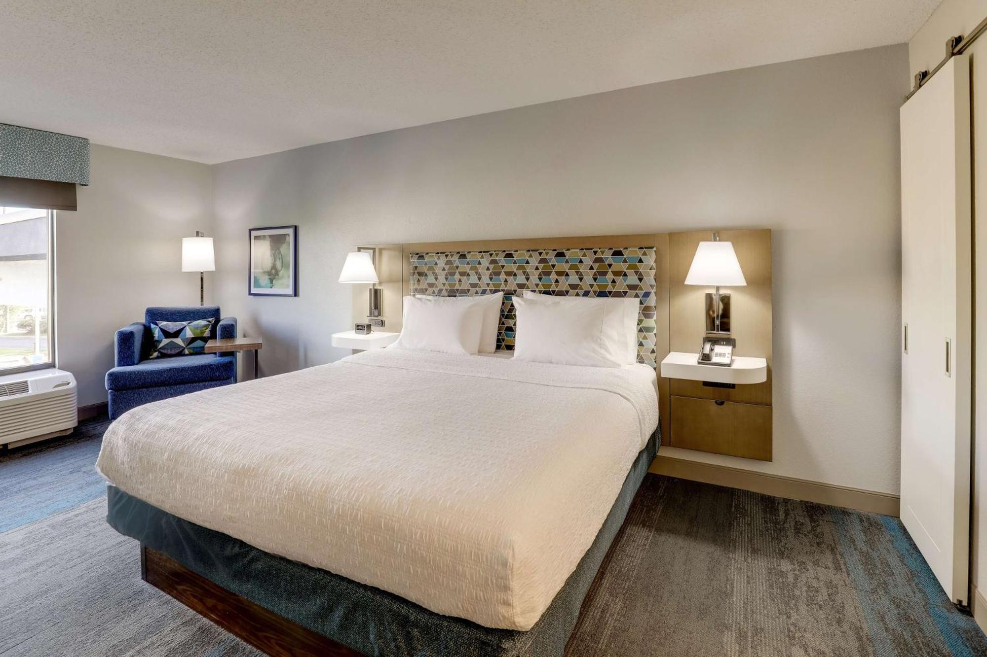 Hampton Inn Каммінґ Екстер'єр фото