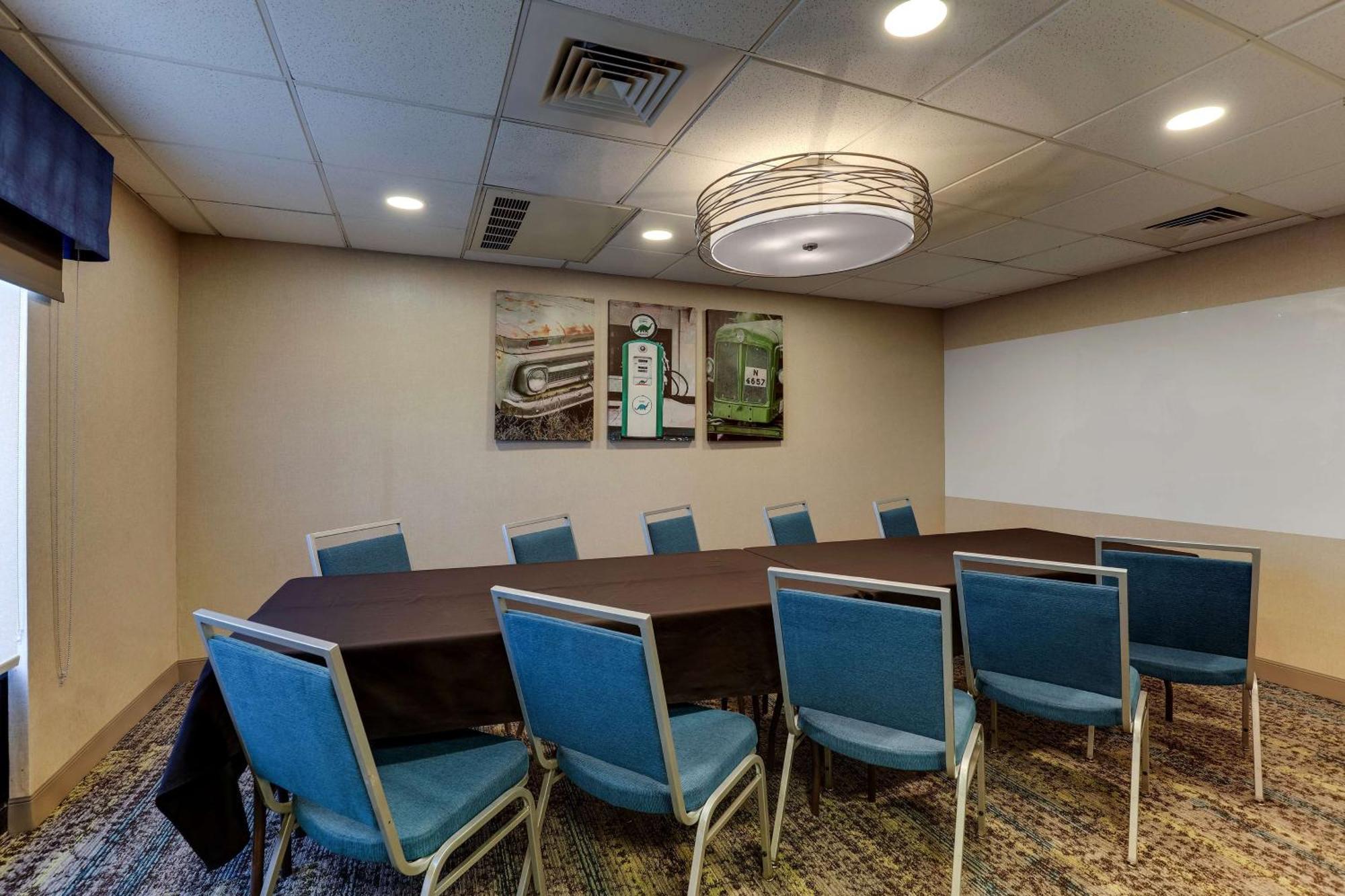 Hampton Inn Каммінґ Екстер'єр фото