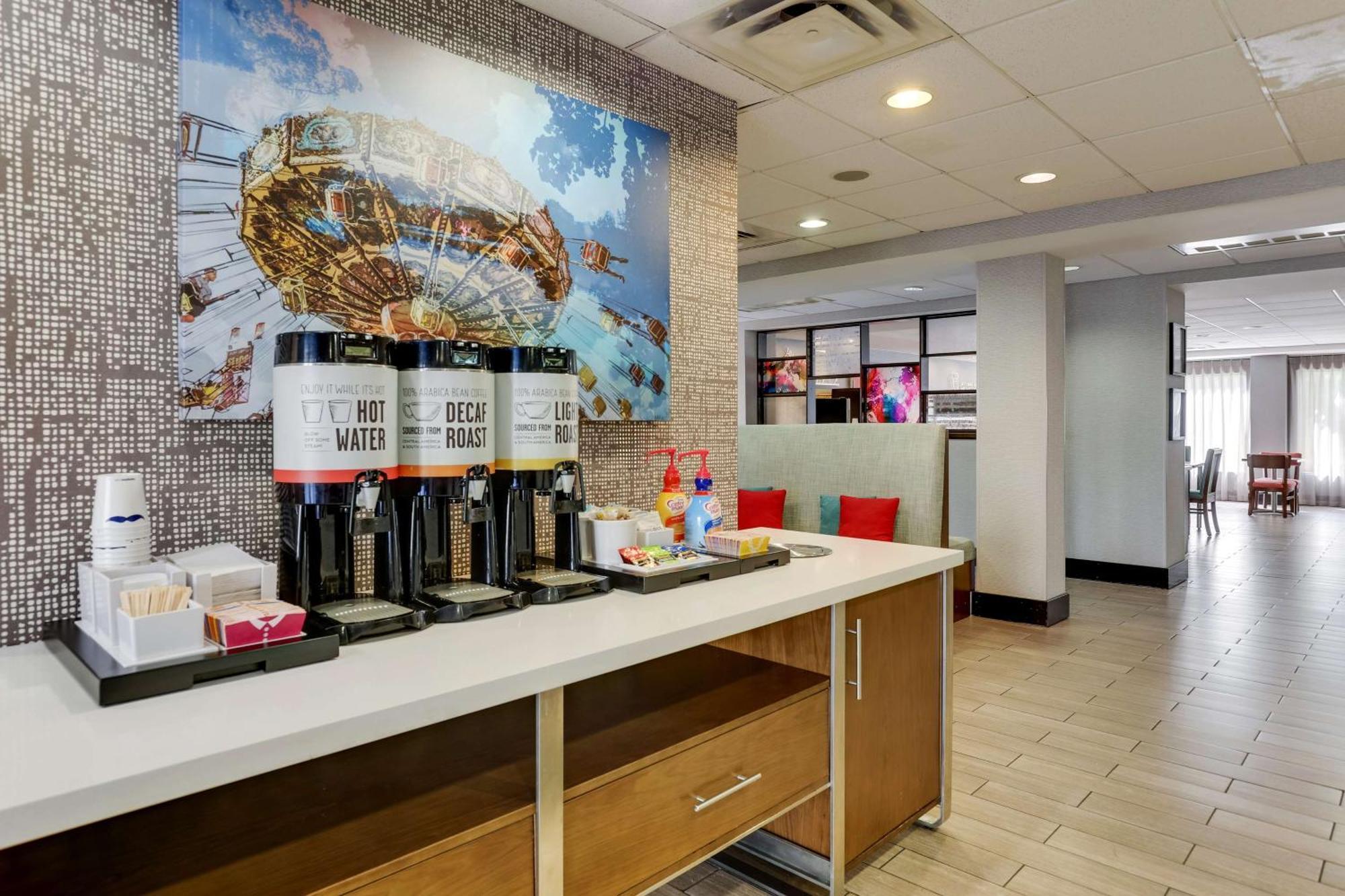 Hampton Inn Каммінґ Екстер'єр фото